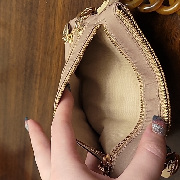 Alexis Hudson wristlet Alexis Hudson wristlet Alexis Hudson wristlet Alexis Huds - Picture 12 of 17